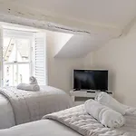 Ross Holiday home *