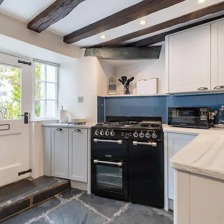 3 Bed In Hawkshead Oc-Lr137 *